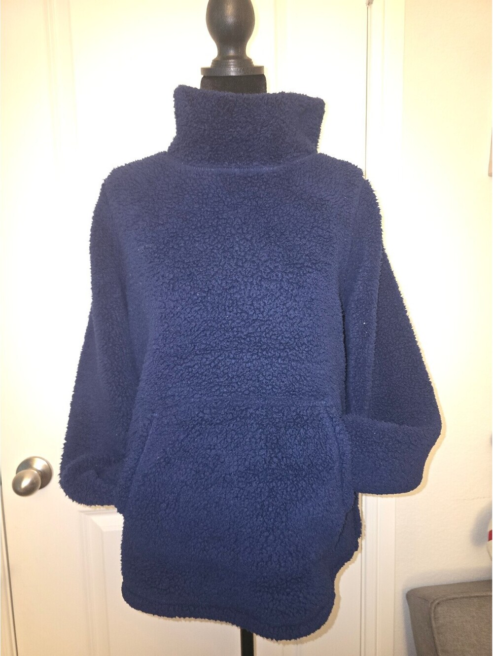 St John's Bay Navy Blue Plush Pullover Sweater, Size M